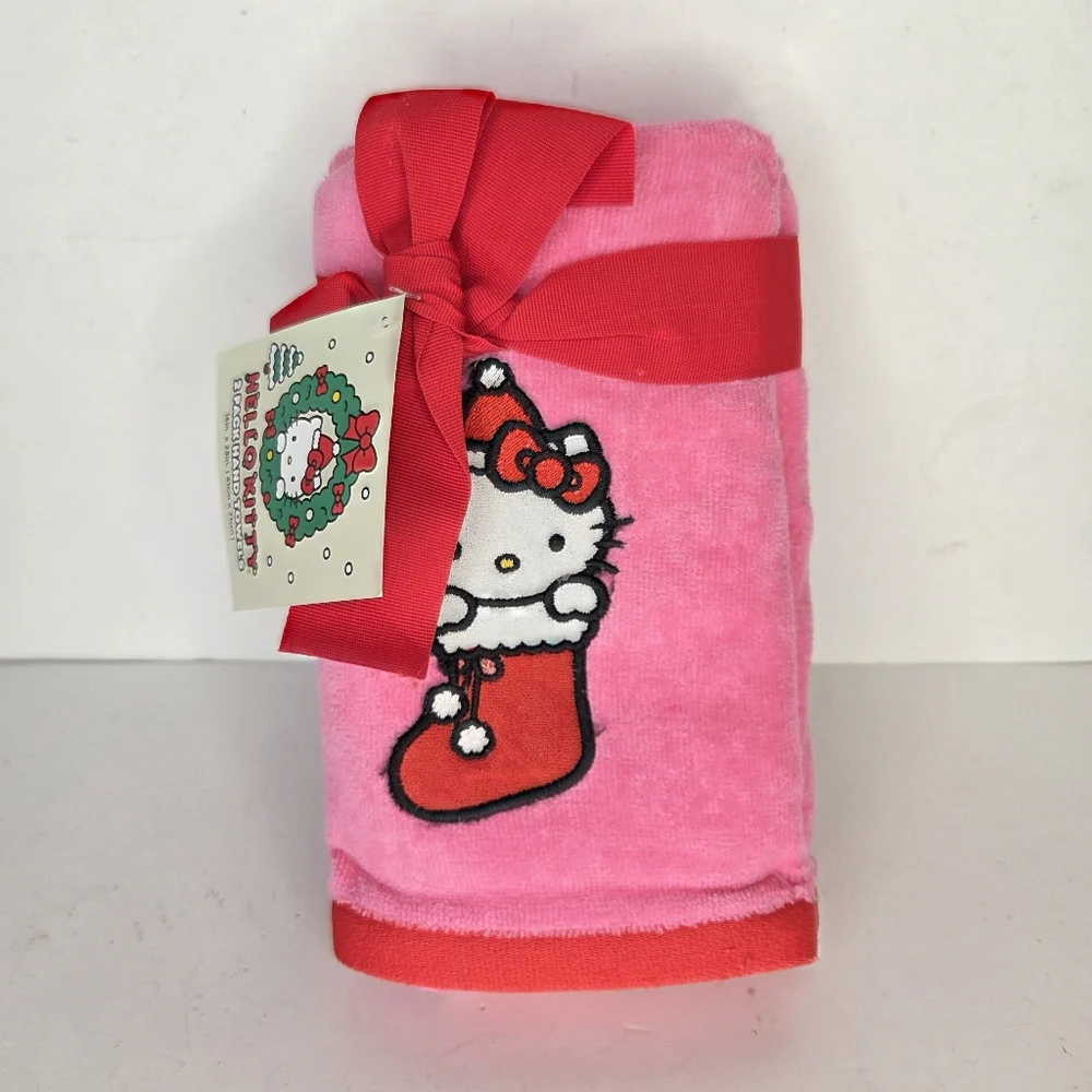 Hello‎ Kitty Pink Kitchen Or Bath Hand Towels Red Christmas Stocking